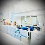 Дом отдыха Cobblers Walk - Luxury Country Getaway Askamore