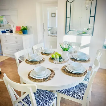 Cobblers Walk - Luxury Country Getaway